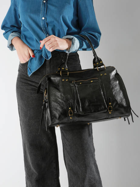 A4 Size Shoulder Bag Nine Leather Milano Black nine NI24093 other view 1